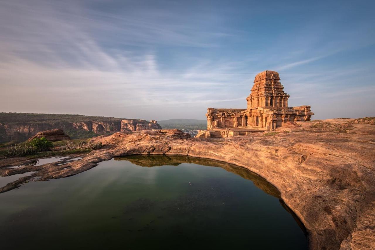 Agastya Villa By Veo - Part Of Stayvista Badami Exterior foto